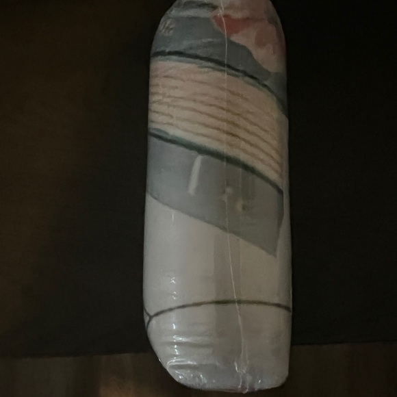 Book Lovers Blanket - Picture 5 of 6